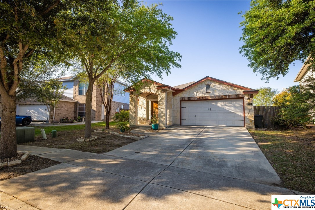 232 Roadrunner Avenue