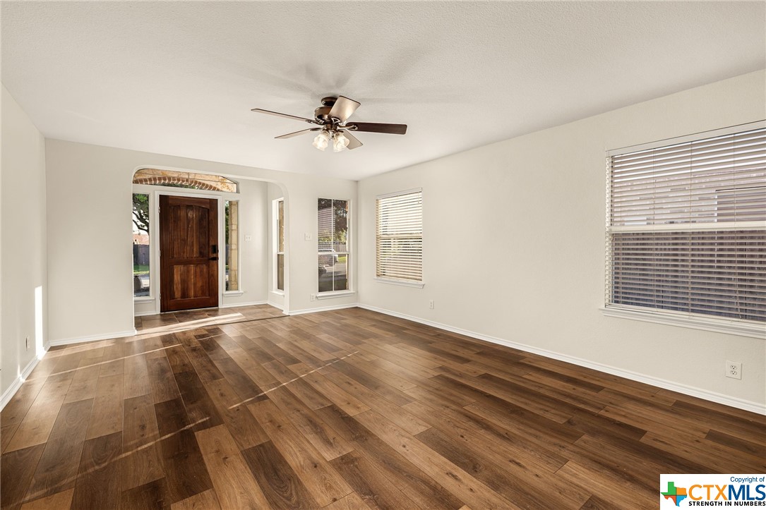 232 Roadrunner Avenue