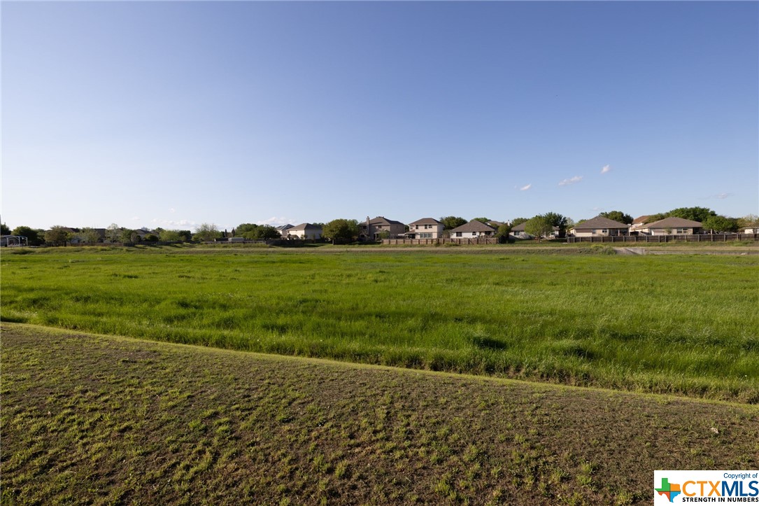 232 Roadrunner Avenue