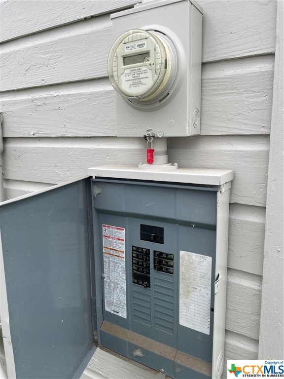 710 E New Braunfels Street