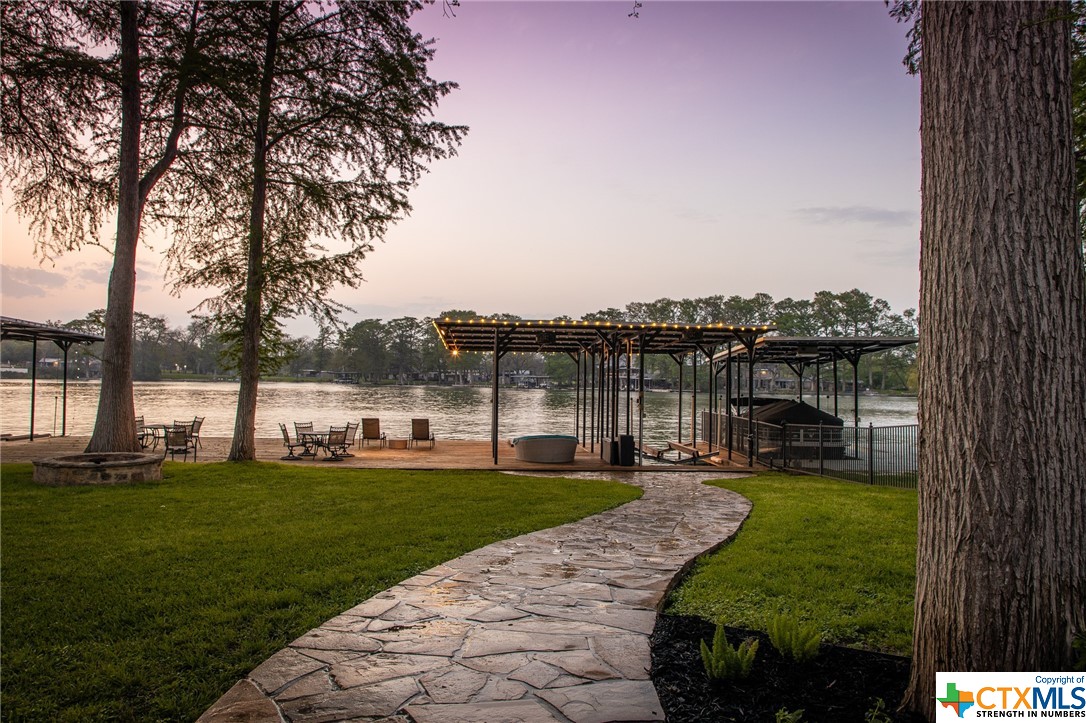 364 Rancho Rd
