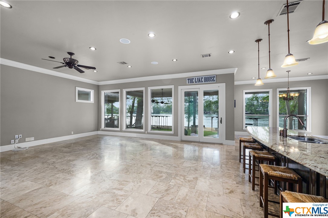 364 Rancho Rd