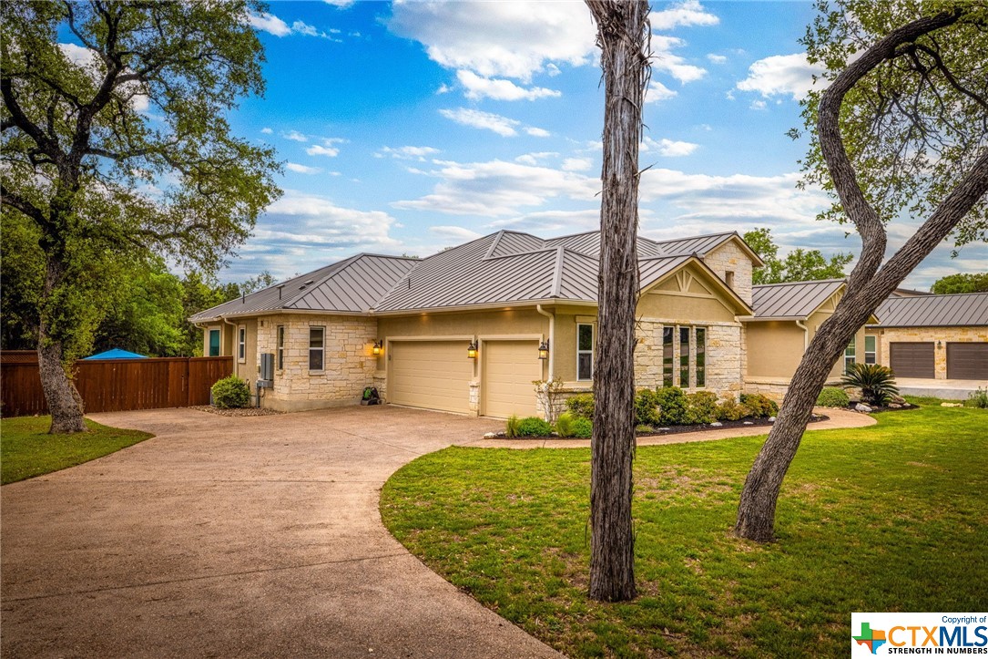2398 Geneseo Oaks