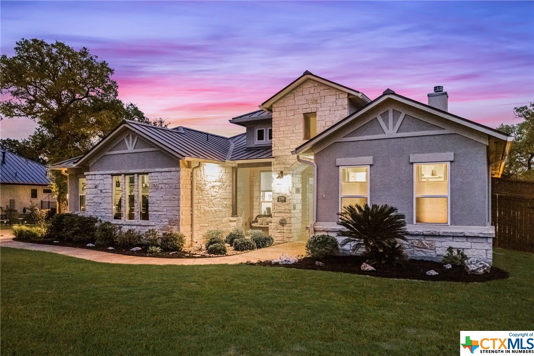 2398 Geneseo Oaks