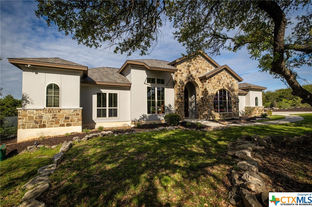 1211 Porto Point