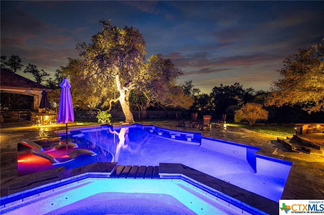 1211 Porto Point