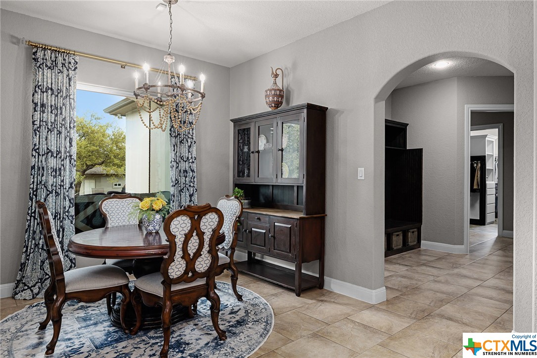 1211 Porto Point