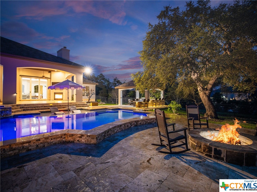 1211 Porto Point