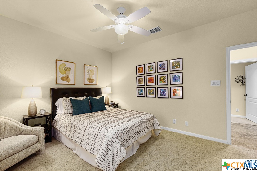 752 Oak Bluff Trail