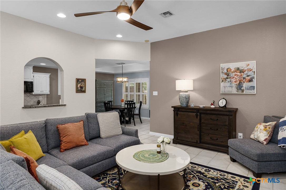 1567 Goldensage Drive