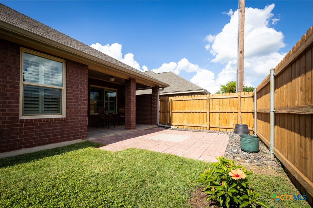 1567 Goldensage Drive