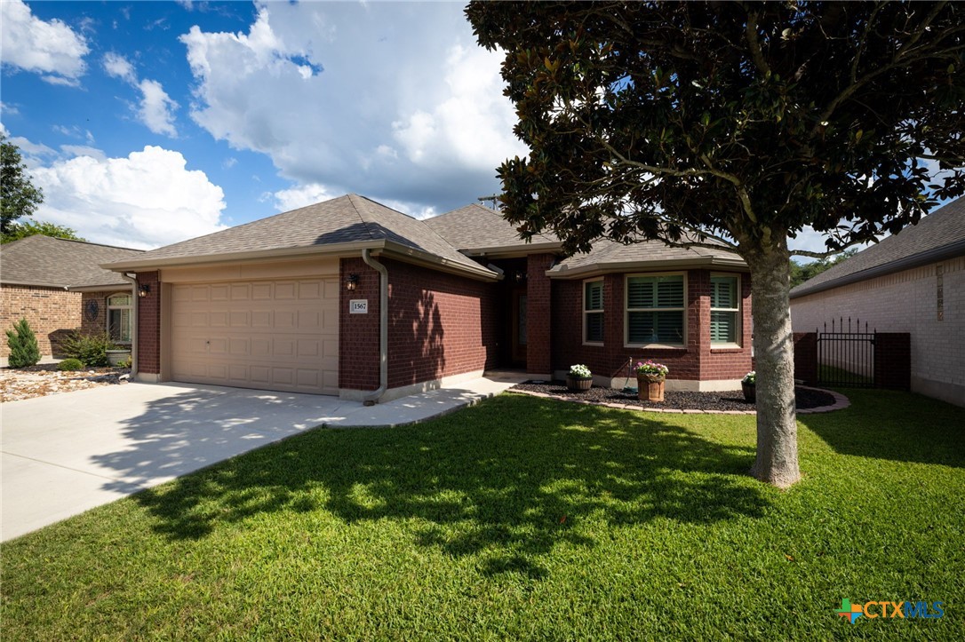 1567 Goldensage Drive