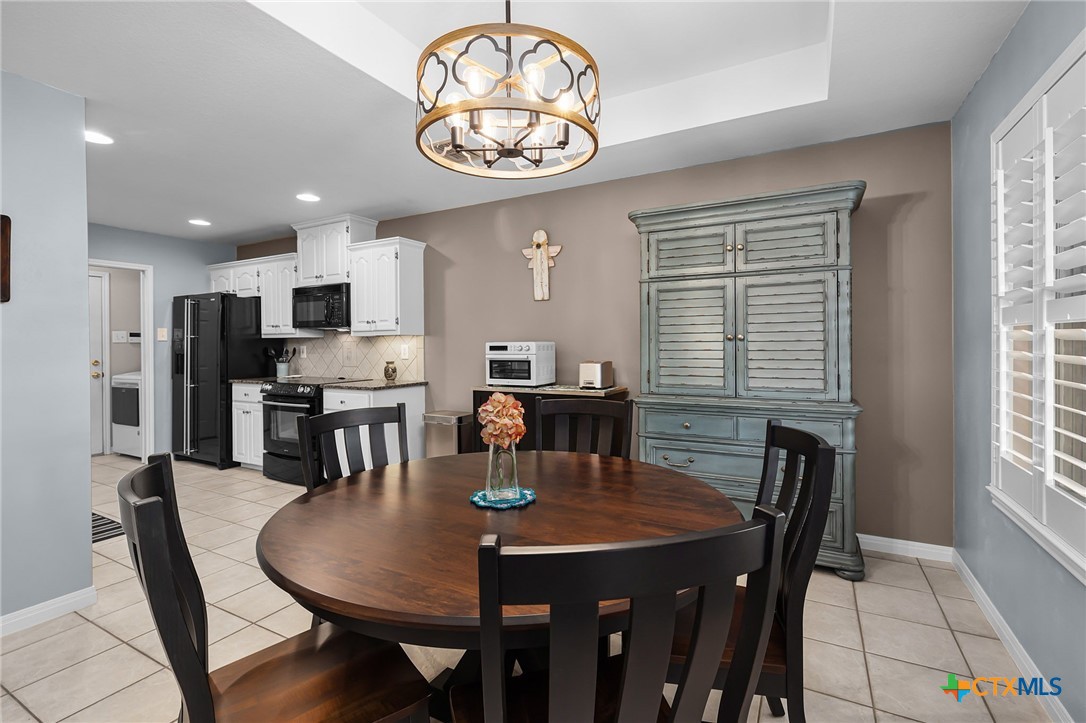 1567 Goldensage Drive