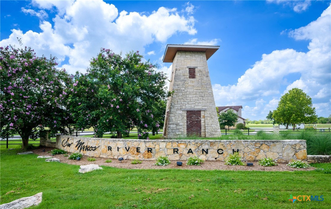 808 River Ranch Circle