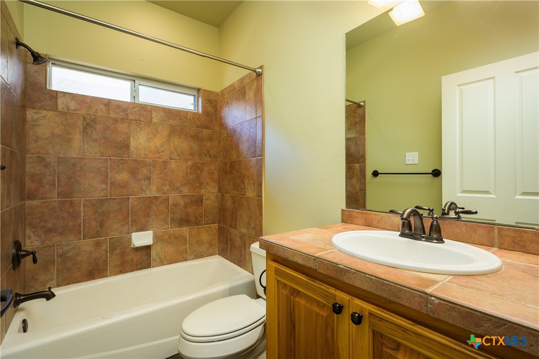 2309 Cotton Boulevard