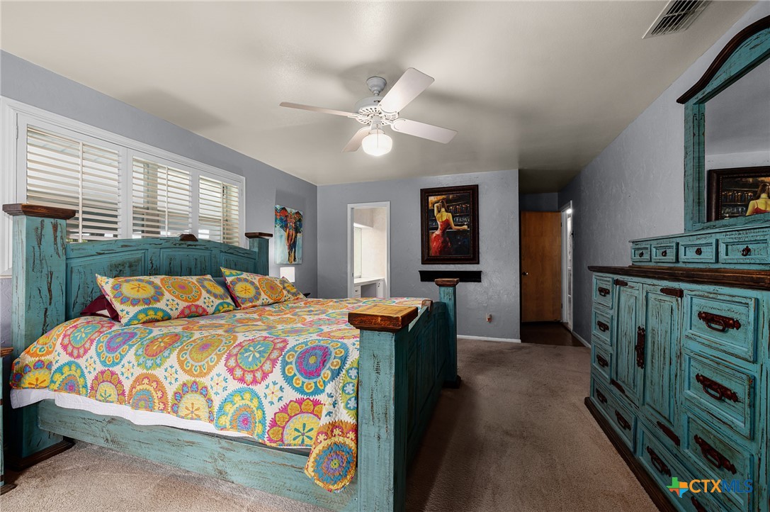 555 Southwind Loop