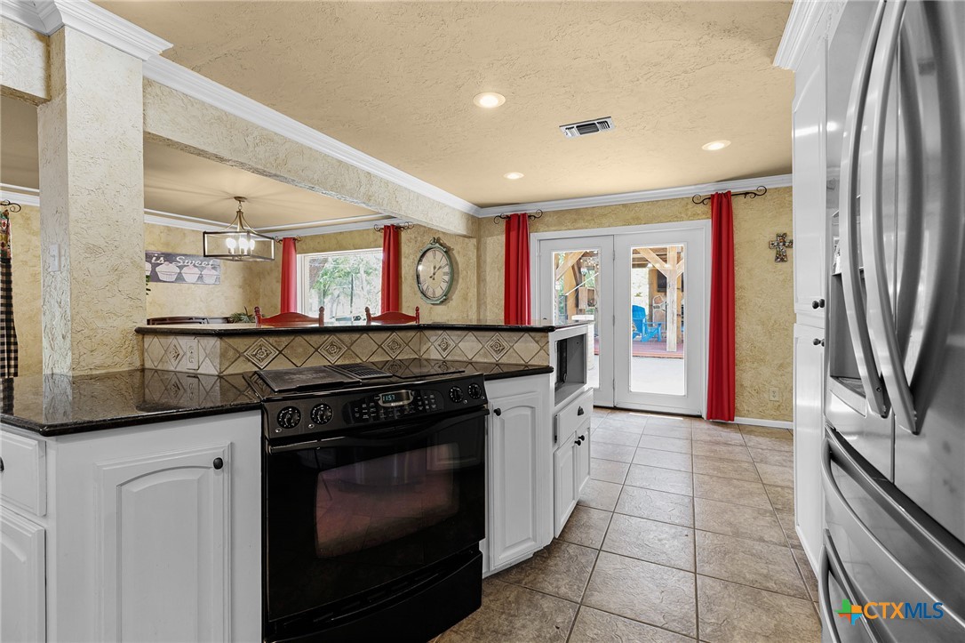 555 Southwind Loop