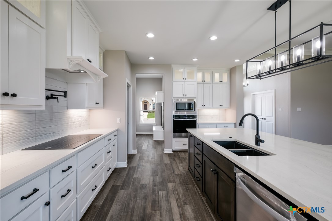 1134 Creekstone Trail