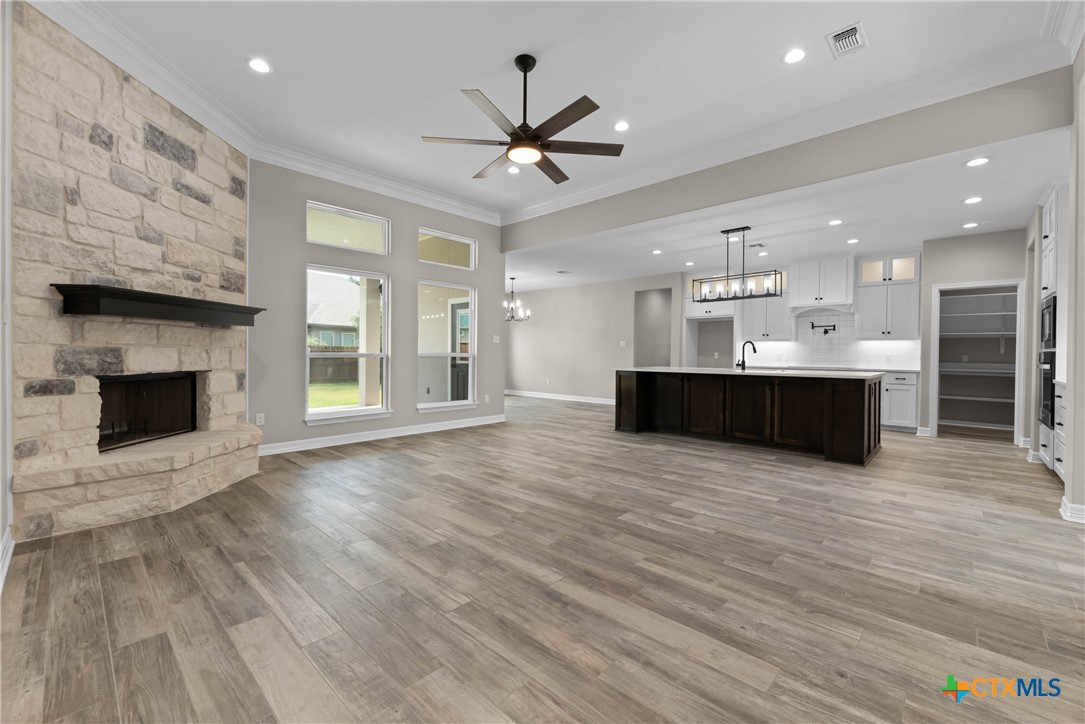 1134 Creekstone Trail