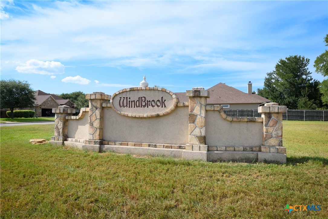 1134 Creekstone Trail