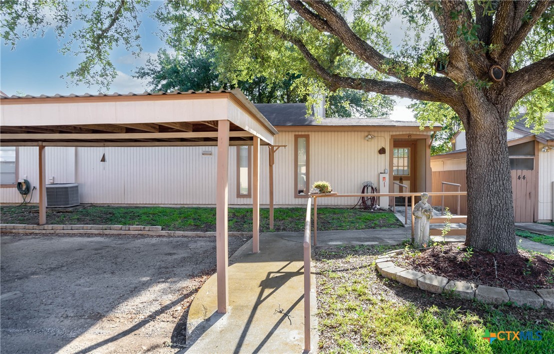 1051 Country Club Drive 45