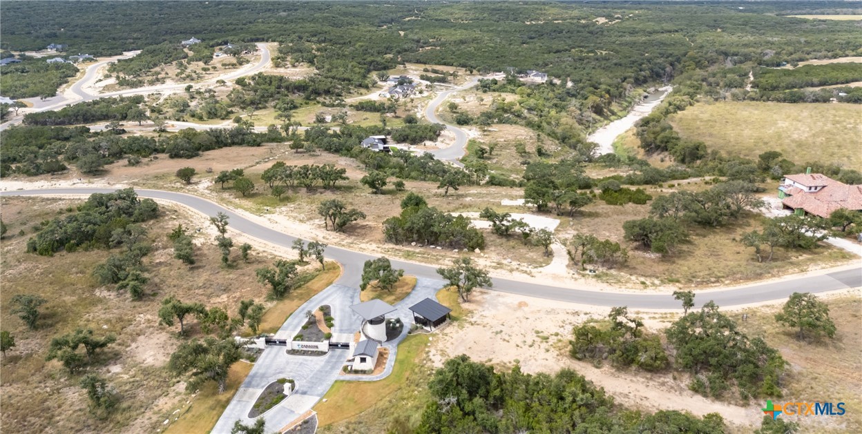 1622 Paradise Parkway