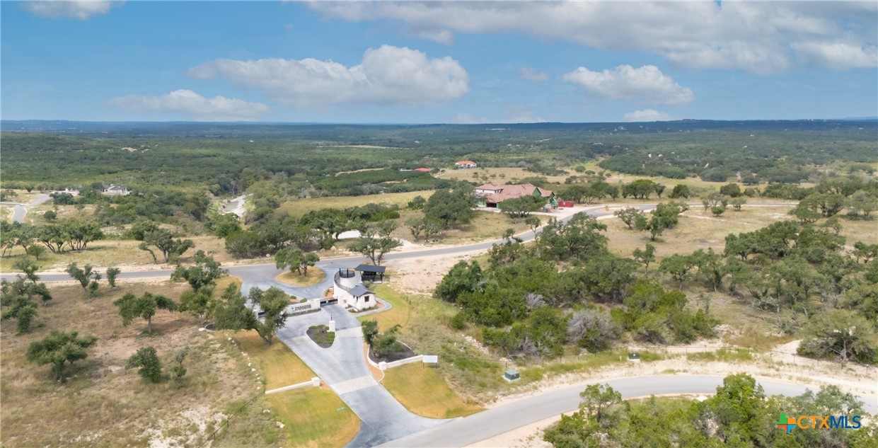 1622 Paradise Parkway