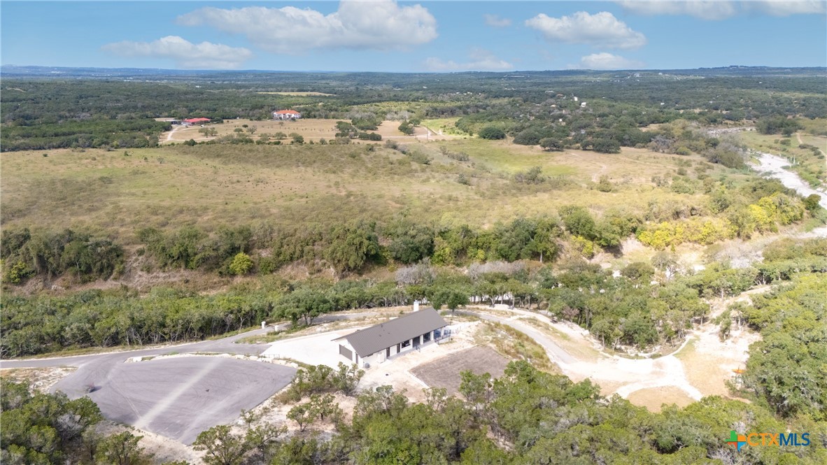 1622 Paradise Parkway