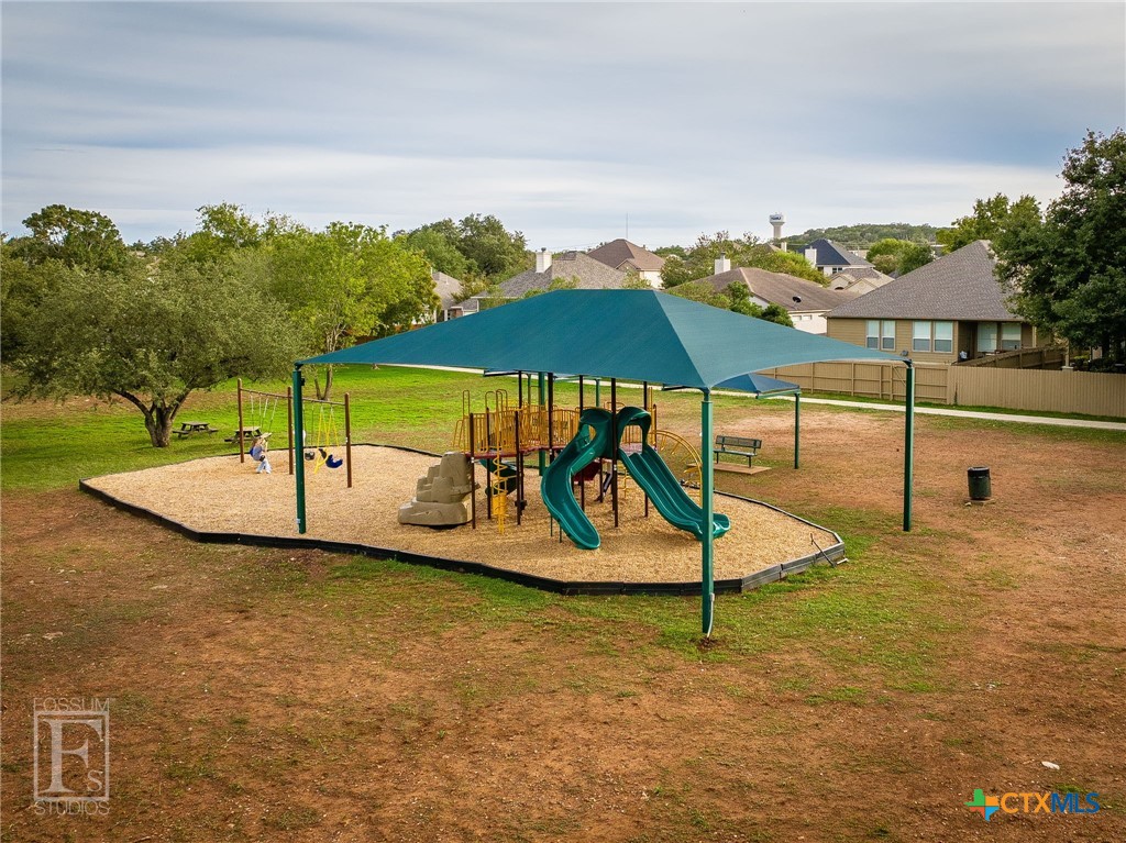 524 Enchanted Oak