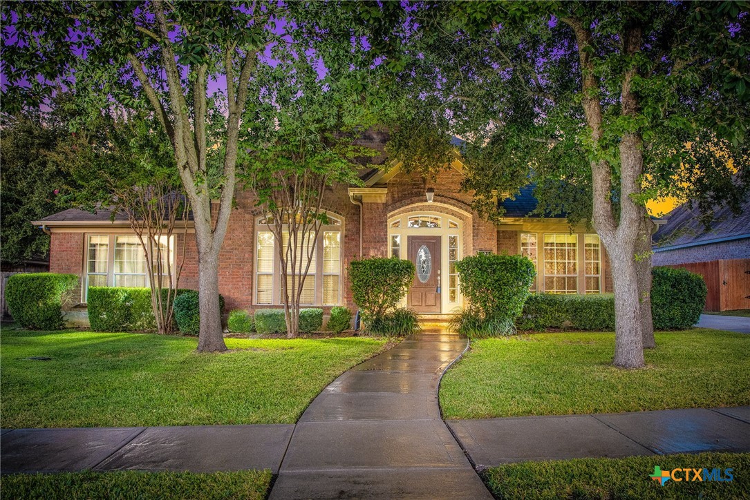 524 Enchanted Oak
