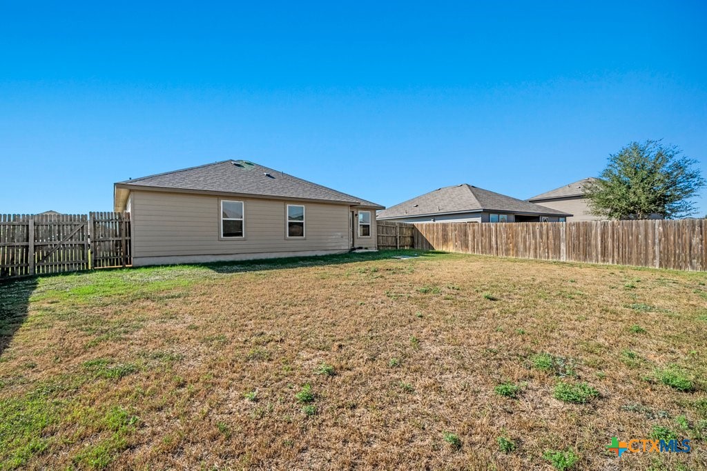 1512 Doncaster Drive