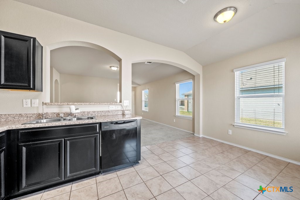 1512 Doncaster Drive