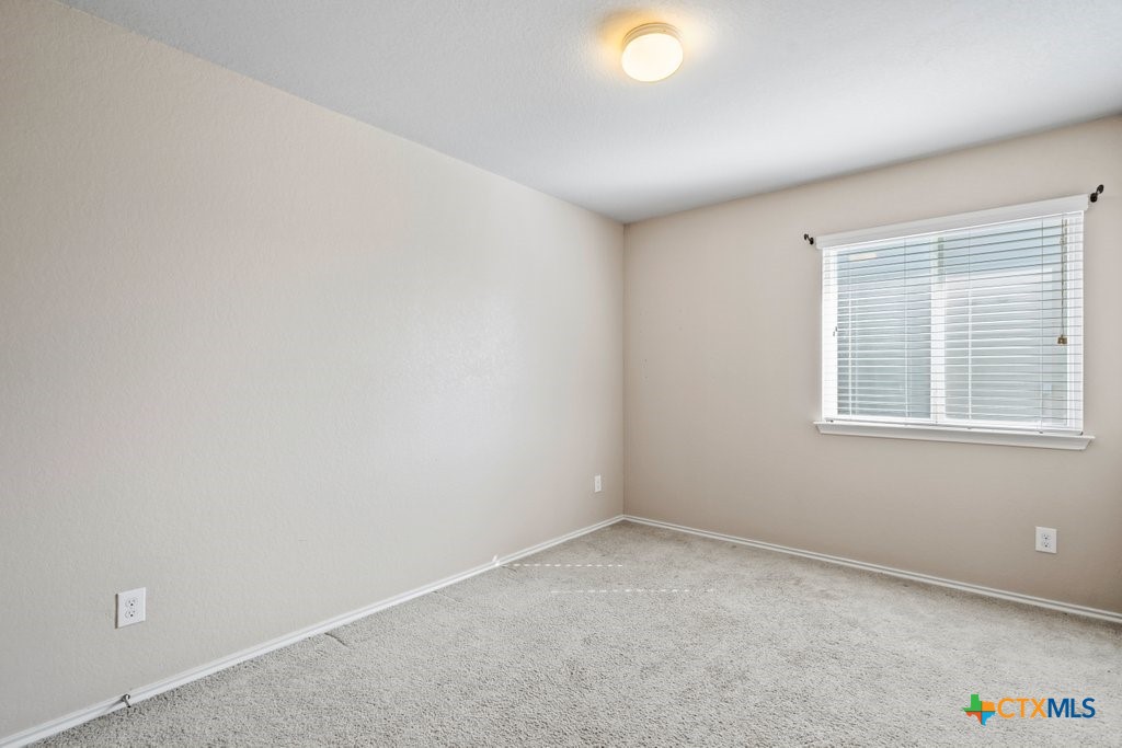 1512 Doncaster Drive