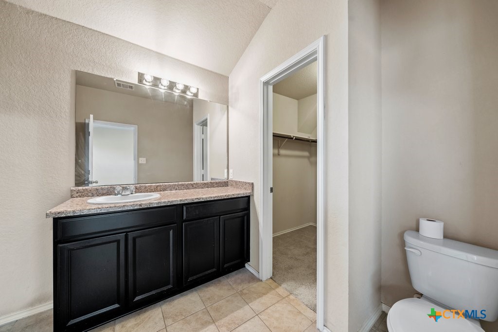 1512 Doncaster Drive