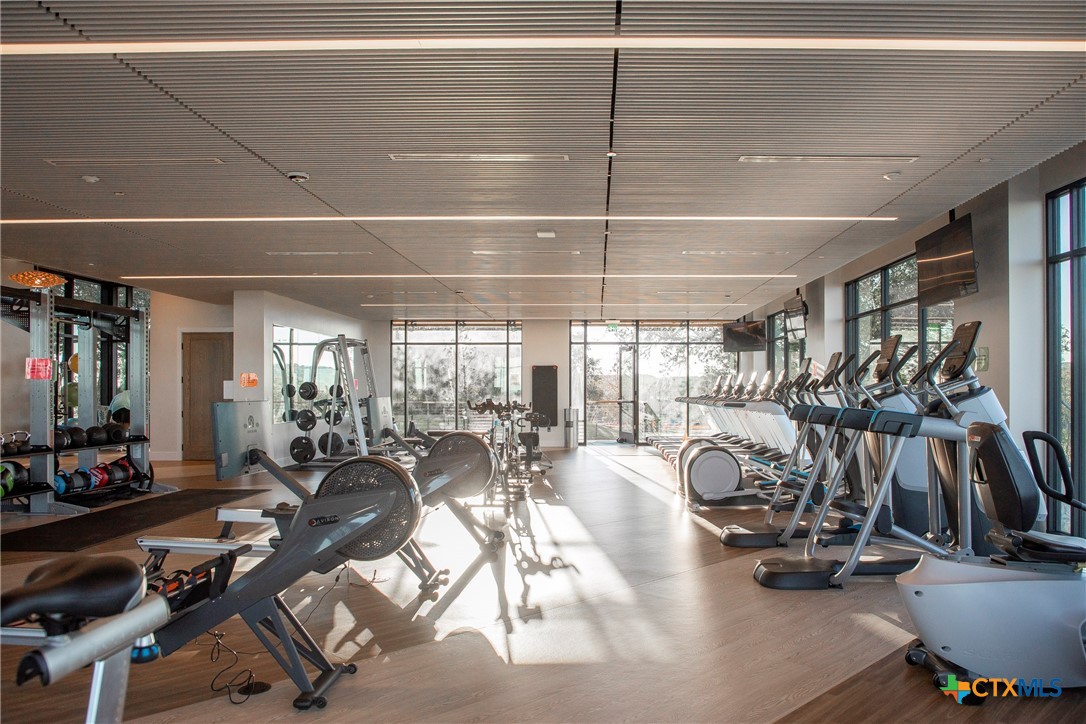 1248 Dancing Oak Lane