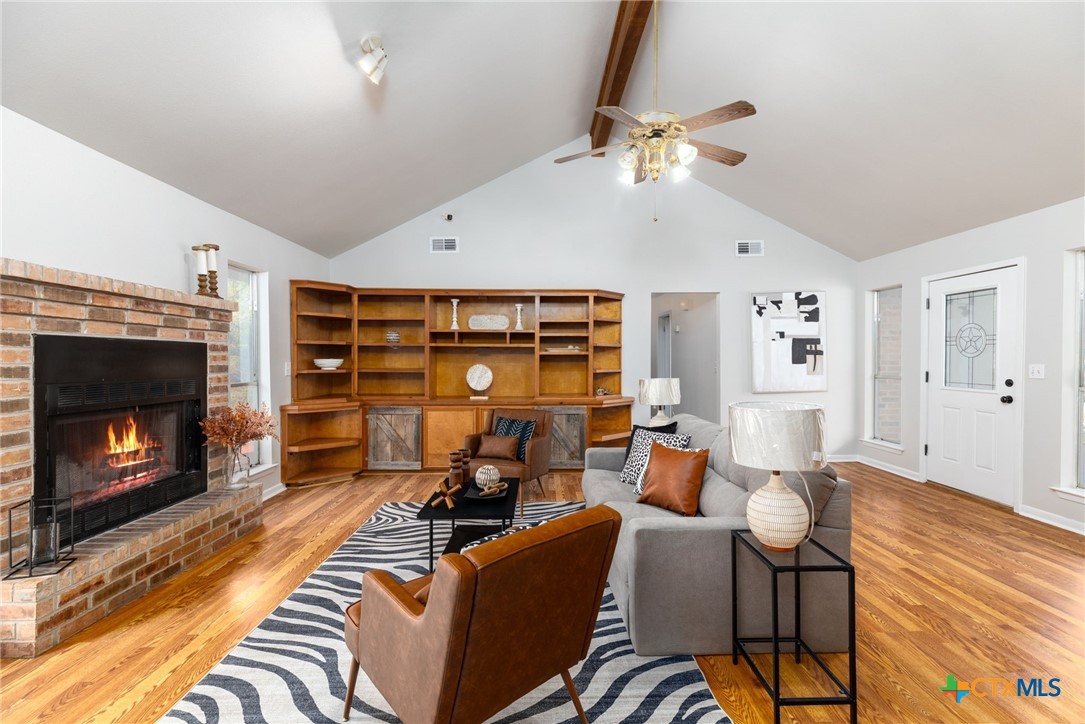 1110 Lazy Lane