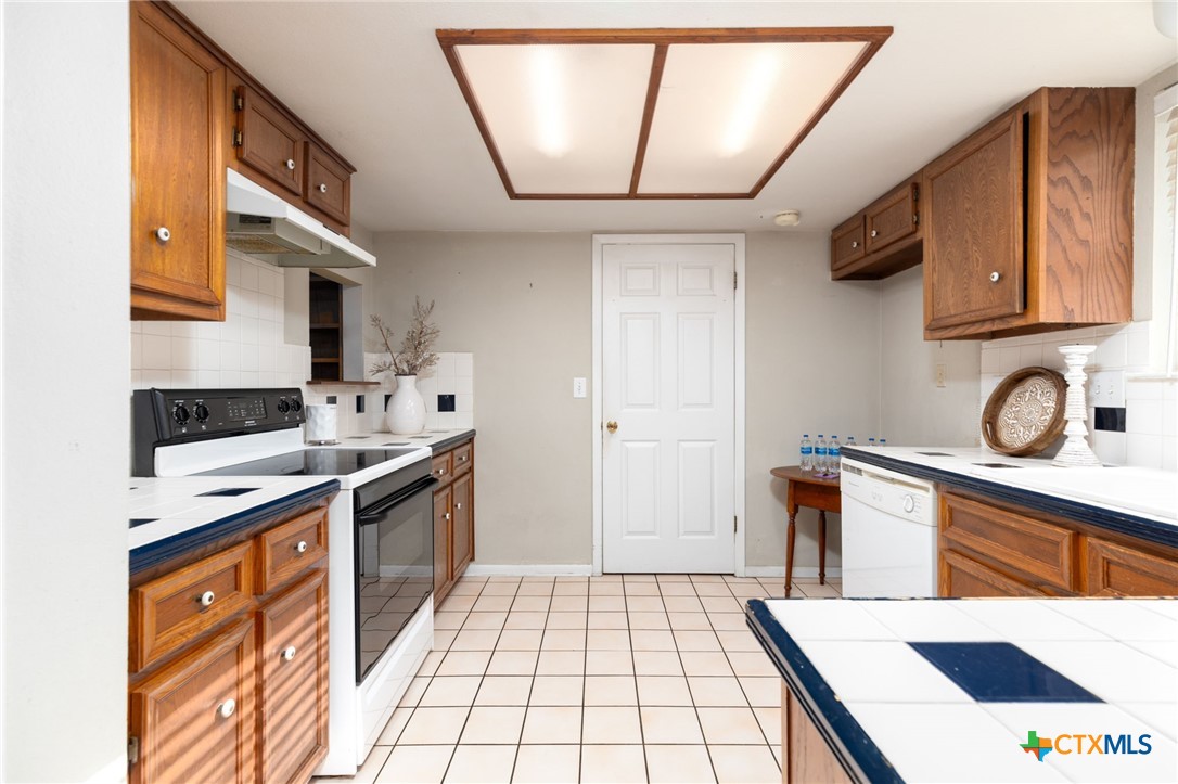 1110 Lazy Lane