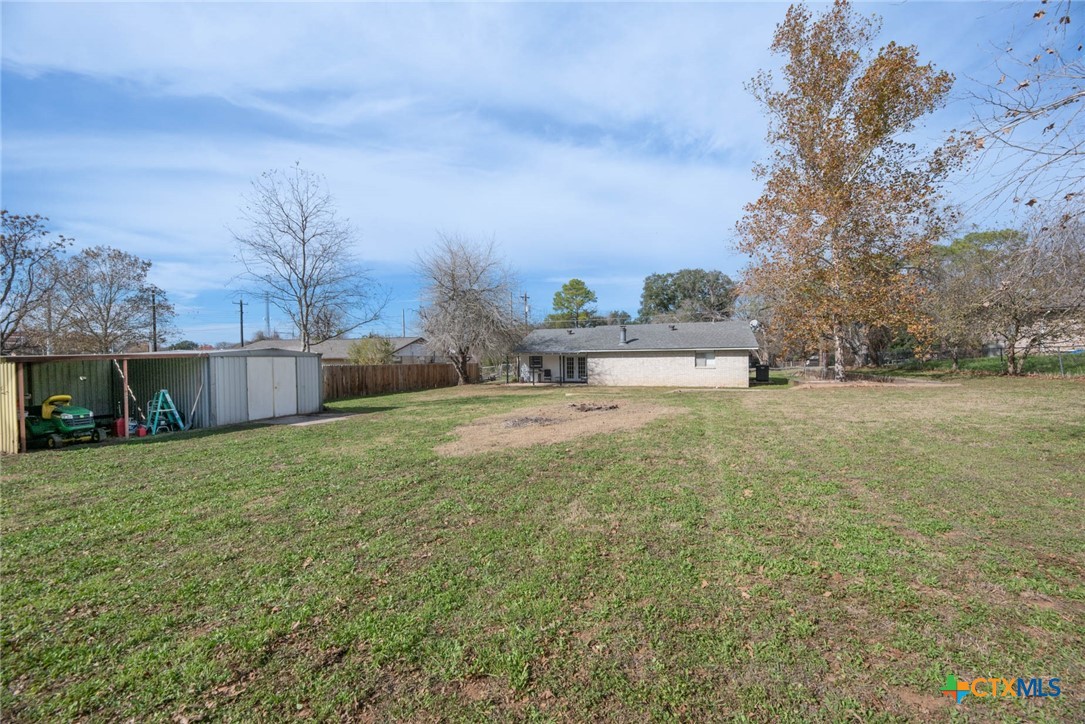 205 Meadowlake Drive