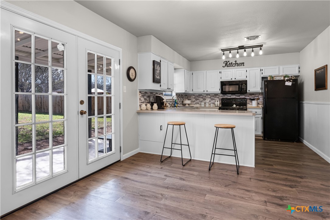 205 Meadowlake Drive