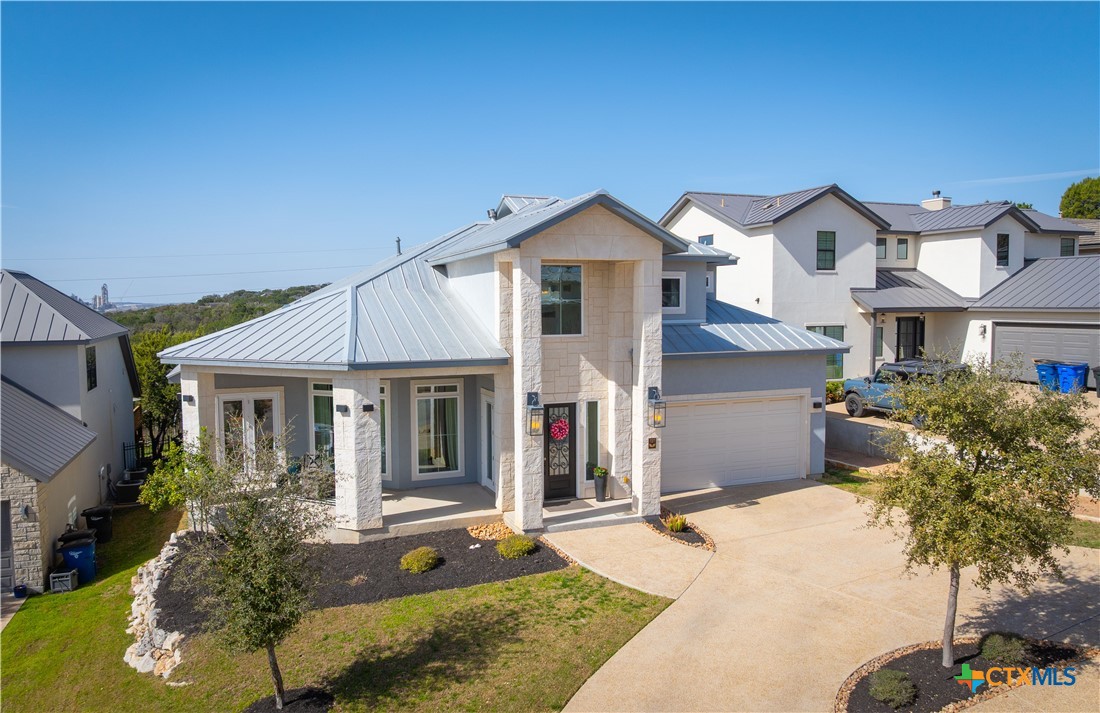 727 Mission Trail