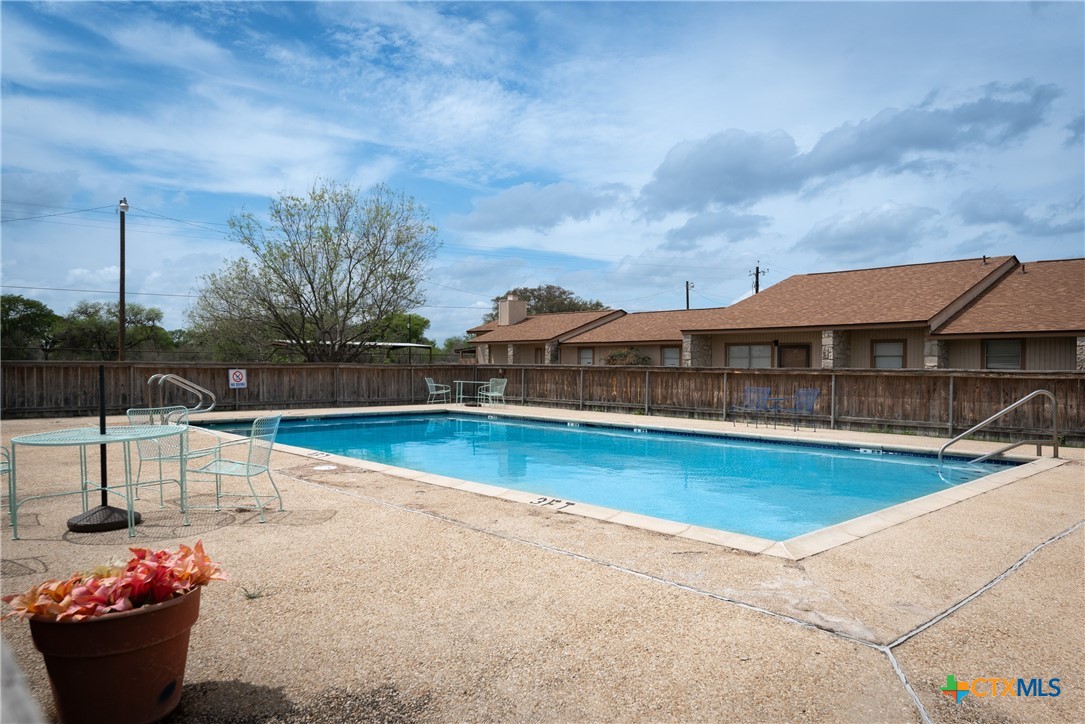 1051 Country Club Drive 30