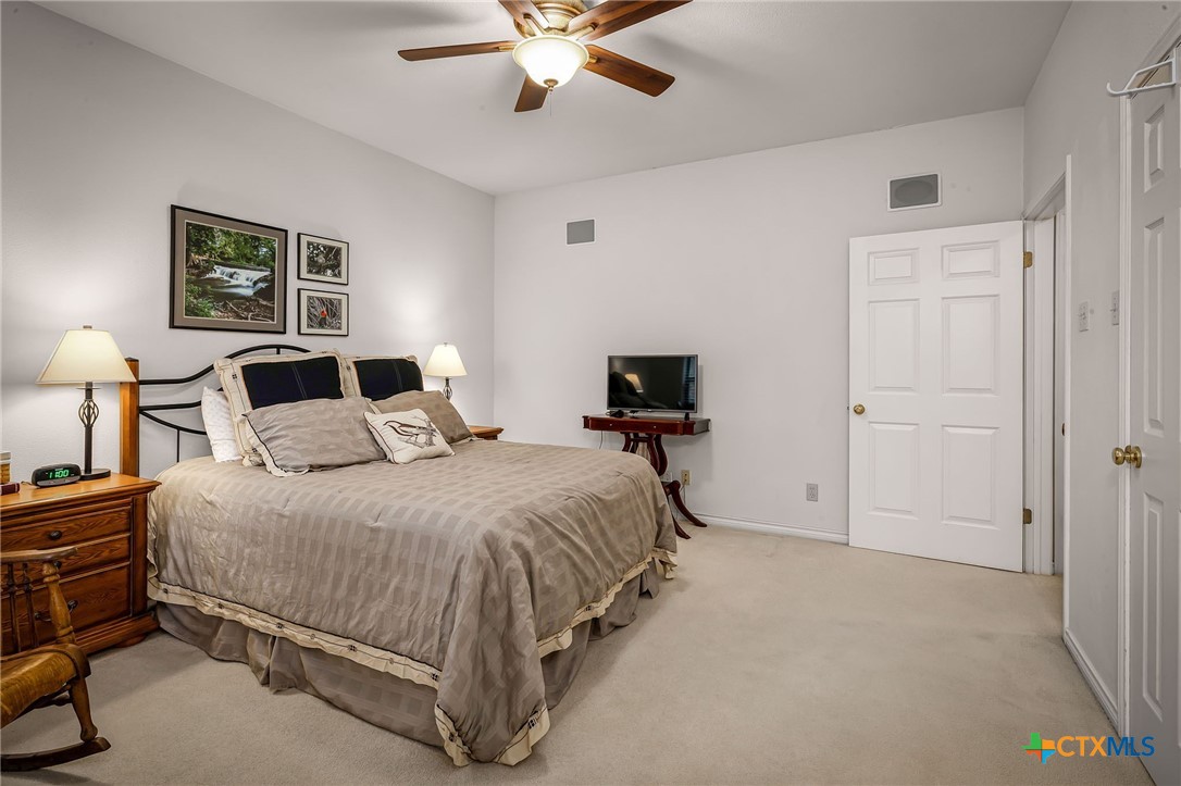 225 Montwood