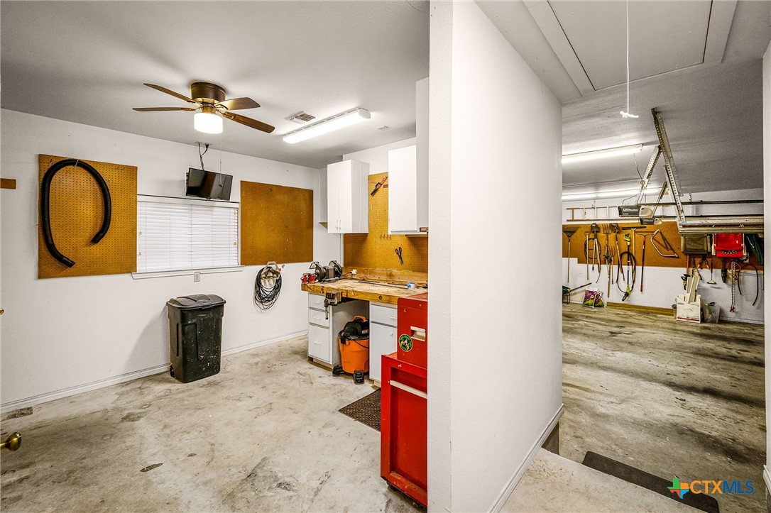 225 Montwood