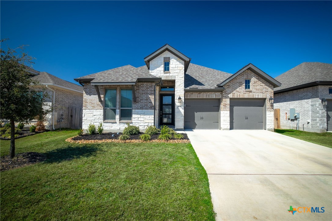 3136 Coral Way