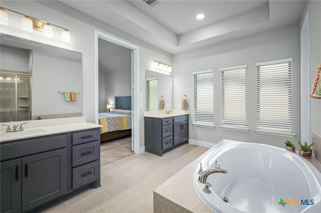 3136 Coral Way