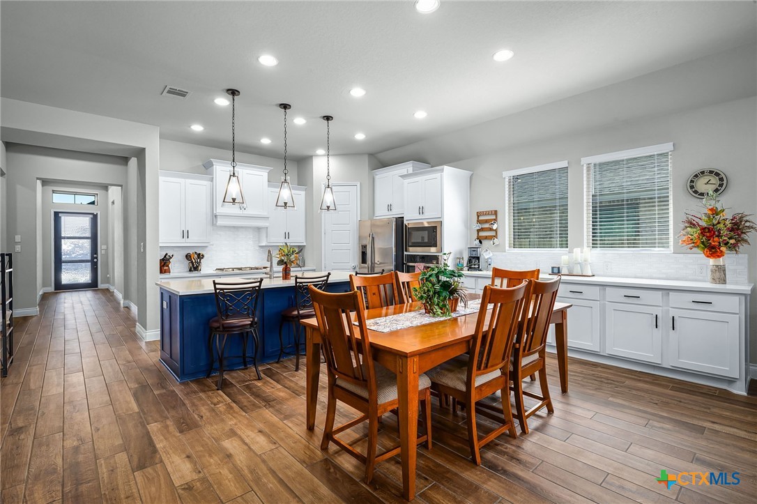 3136 Coral Way