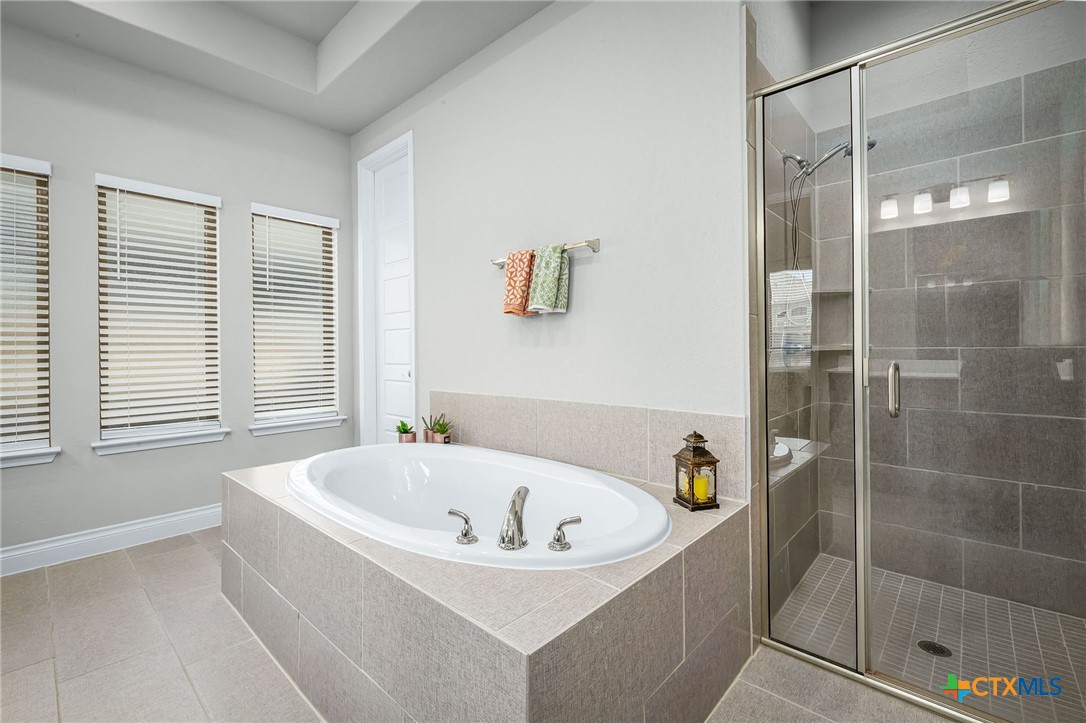 3136 Coral Way