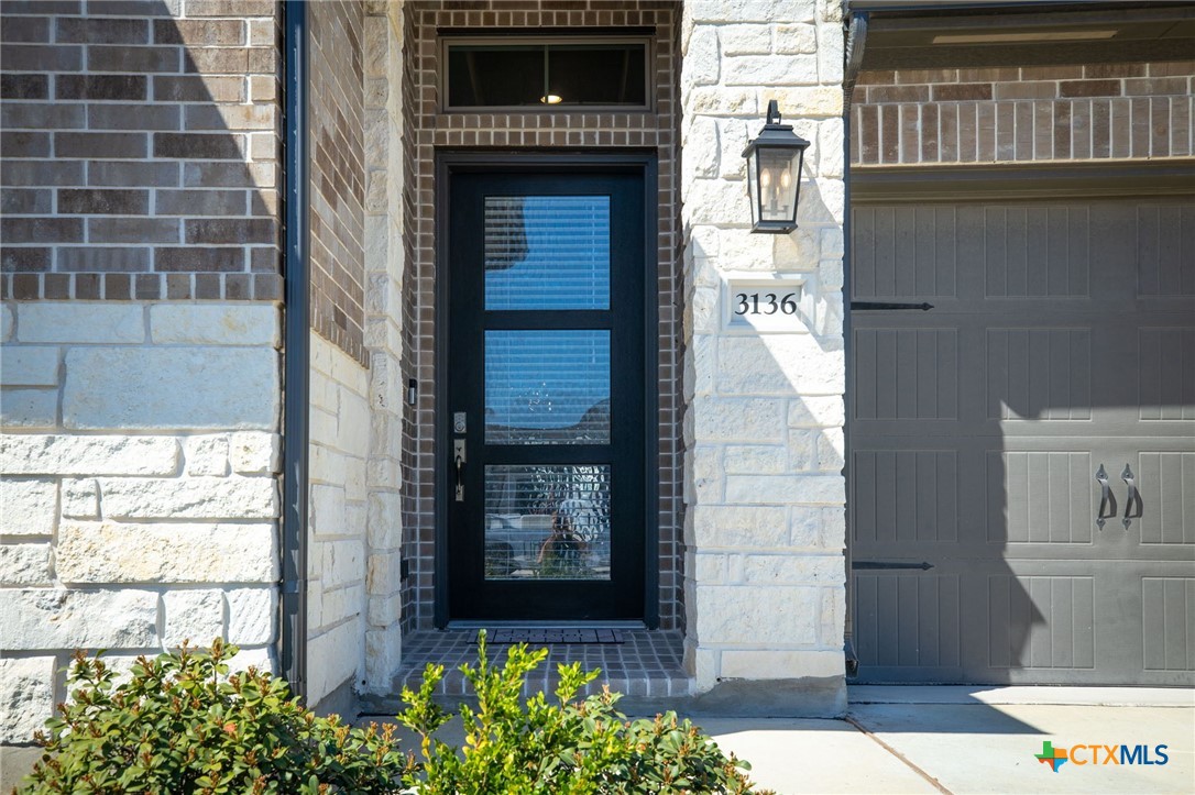 3136 Coral Way