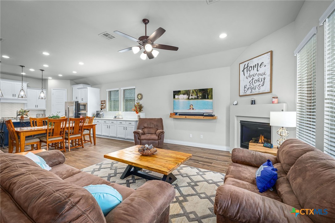 3136 Coral Way
