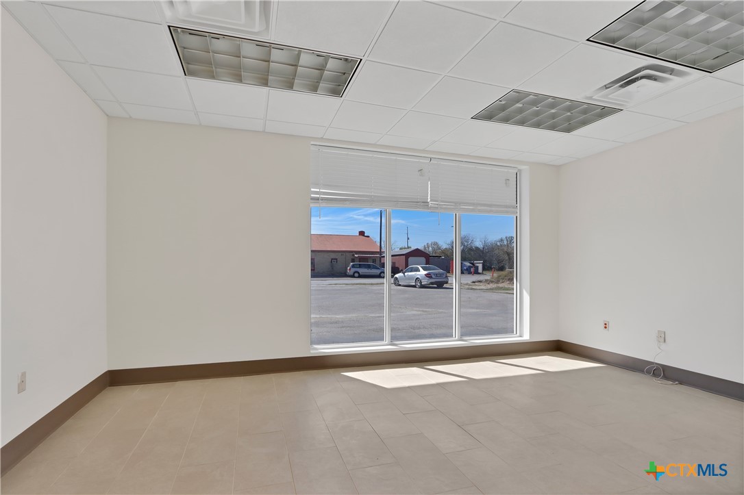 404 W Kingsbury Street